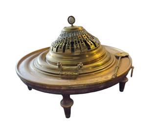 $400 USD     Brass Fire Pit Open Oven Classic Brazier with openwork lid and shove    30 x 30 x 21"H
Pickup Details
Please contact us to arrange for pick up. When you come, feel free to browse around our warehouse. We have so many amazing finds!
8300 B Merrifield Avenue, Merrifield, VA
In-Person Payment Details
We accept cash, Venmo, Zelle, or credit card.