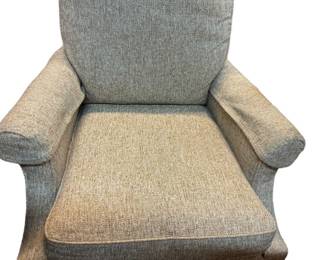 $300 USD     Sherrill Accent Upholstered Chair Neutral Beige    25 x 40 x 36"H
Pickup Details
Please contact us to arrange for pick up. When you come, feel free to browse around our warehouse. We have so many amazing finds!
8300 B Merrifield Avenue, Merrifield, VA
In-Person Payment Details
We accept cash, Venmo, Zelle, or credit card.