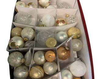 $100 USD      Christmas Ornaments - 3Layers Large Storage Box     Pickup Details
Please contact us to arrange for pick up. When you come, feel free to browse around our warehouse. We have so many amazing finds!
8300 B Merrifield Avenue, Merrifield, VA
In-Person Payment Details
We accept cash, Venmo, Zelle, or credit card.