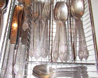 Vintage silverplate set