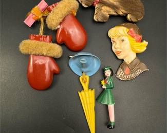 Vintage collection of plastic brooches