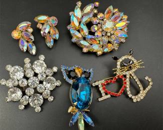 Vintage rhinestone jewelry lot