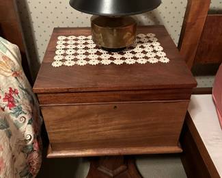 Small unique end table that opens 