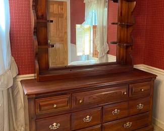 7 Drawer Dresser with Mirrors