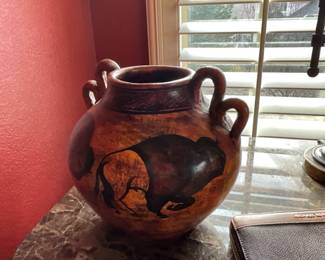 Native American art / pottery 