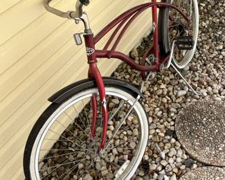 Huffy 26” Good Vibrations boys cruiser bicycle.