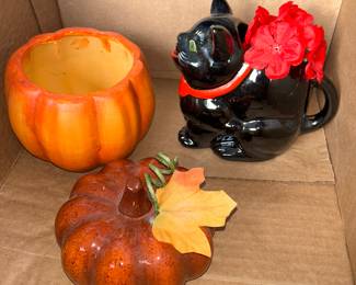 Halloween items including the black cat creamer/pitcher