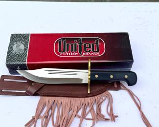 United Cutlery Brands Knife With Holster
