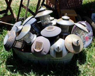 Outdoor solar lights 