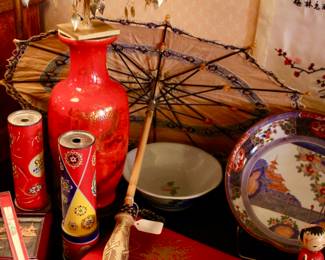 Vintage Asian home decor and collectibles 