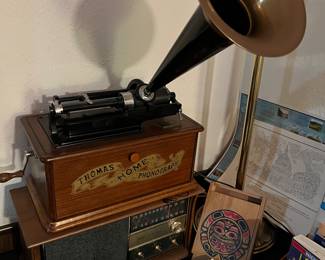 Thomas Home Phonograph Replica Radio