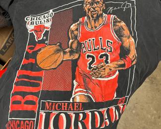 Michael Jordan 23 Chicago Bulls Rare T-shirt