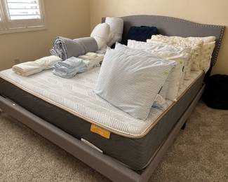 Simmons hybrid King bed
