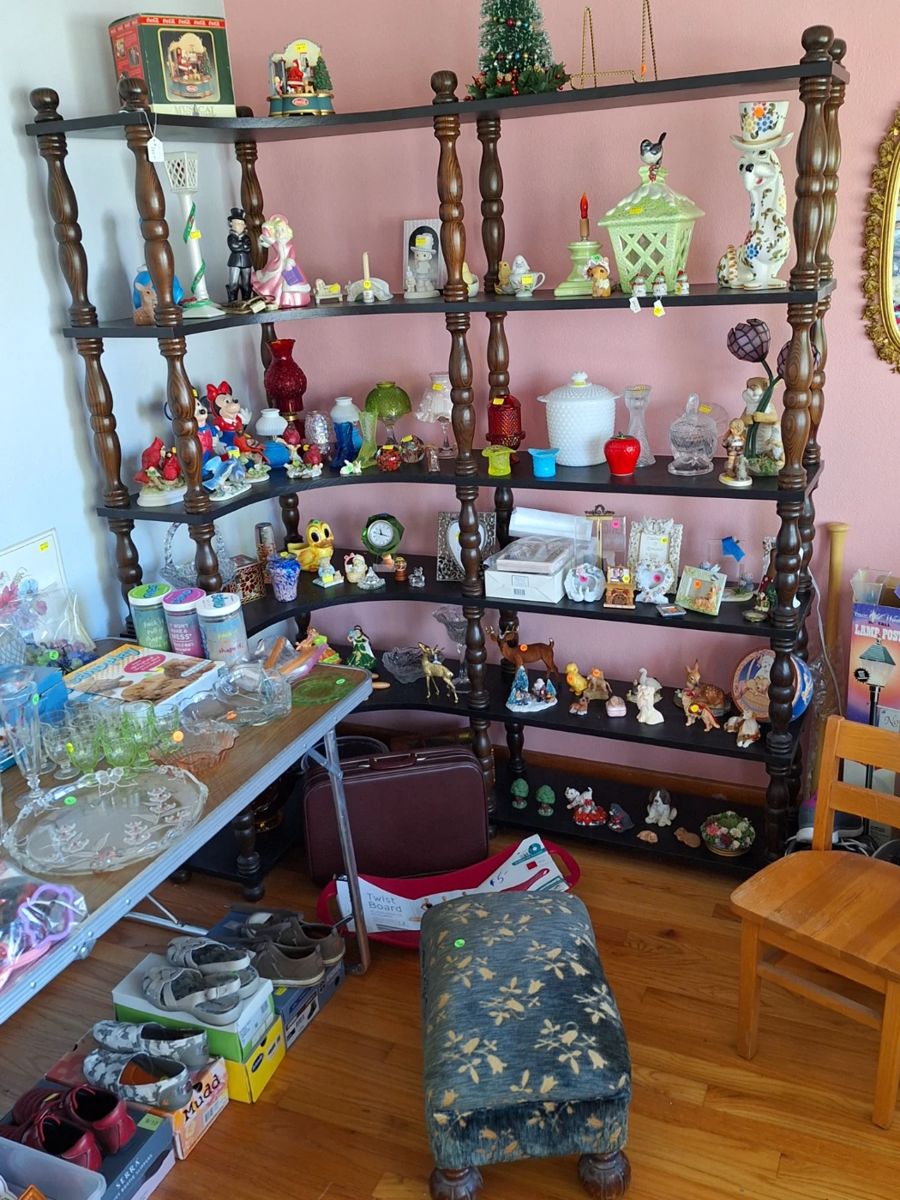 Estate Sale in Affton, MO starts on 4/20/2024
