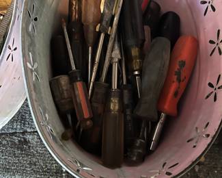 Various screwdrivers 