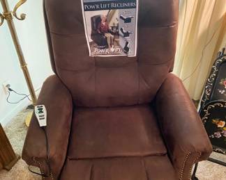 LEATHER LIFT CHAIRS WITH MASSAGE, HEAT AND MORE 1 OF 2.
