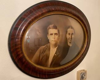 ANTIQUE FRAMED PHOTO.