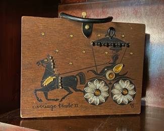 VINTAGE ENID COLLINS BOX PURSE COMPLETE WITH MIRROR. 