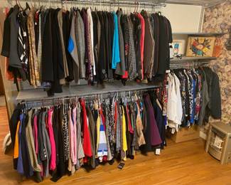 LARGE SELECTION OF CLOTHING.