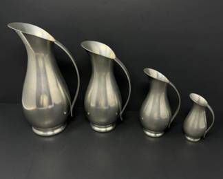(4) Mid Century Royal Holland Pewter KMD Daalderop Pitchers