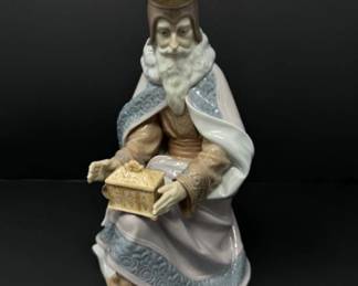 Lladro 1423 Glossy "King Melchior" Nativity Figurine w/Box - 10"T