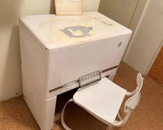 Vintage Maytag 96 Iron Press w/Ironrite Chair