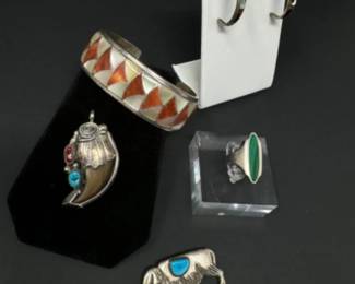 Sterling Jewelry - Orlinda Natewa Bangle