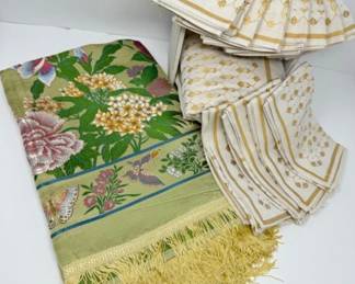 Mid Century Table Linens - Tablecloths & Napkins