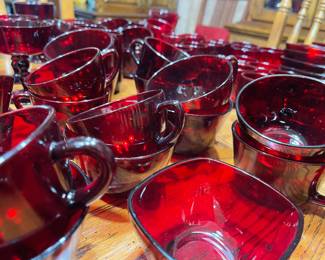 Red glassware 
