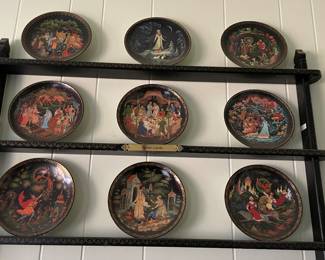 Collectible Russian plates