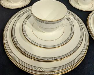 Christopher Stuart Embassy 16 dinner plates. Eight salad plates, 16 cups and saucers.