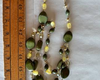 Green and Yellow Necklace $8.00