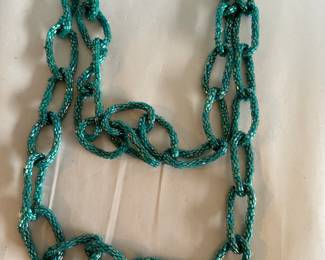 Green Chain Link Necklace $8.00