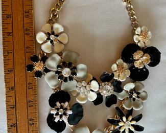 Large Flower Necklace $25.00