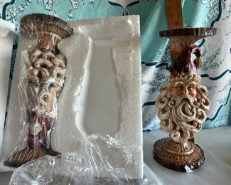 Set of 2 Santa Candle Holders New $20.00