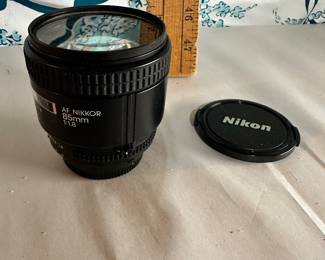 Nikon Nikkor 85mm AF Lens $80.00