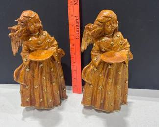Pair of angel figurines
