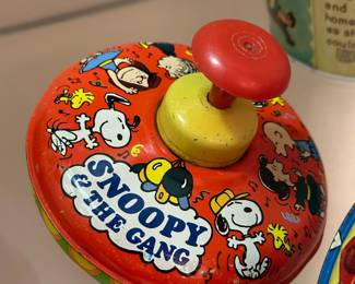 1960's Ohio Art SNOOPY Tin Spinning Top