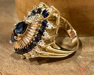 14K GOLD Diamond and Sapphire Cocktail Ring