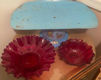 Baby Scale/Ruby Glass