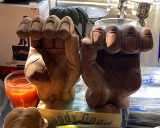 Wooden Hands Rod Holder