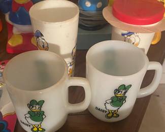 Daisy Duck Mugs