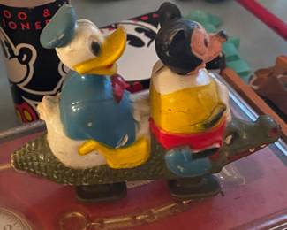 Mickey and Donald Alligator Ramp Walker