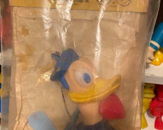 Donald Duck Marionette
