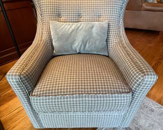 gray & white check swivel chair