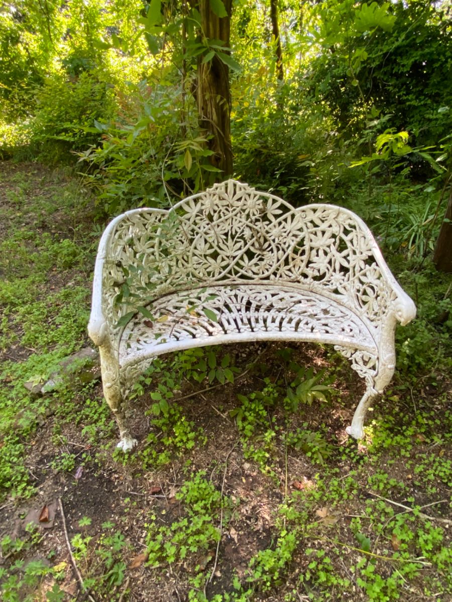 Locke/ Boyd Fantastic Antebellum home Estate Sale starts on 5/9/2024