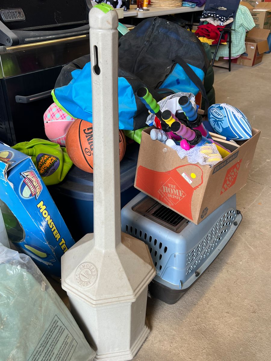 Huge part two living estate sale in Caro, MI starts on 4/25/2024