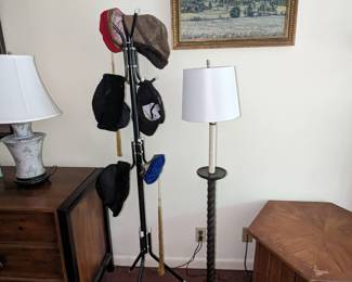 Floor lamp, coat / hat rack