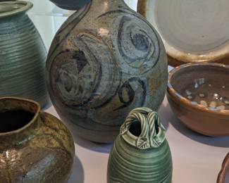 Viviane Roux pottery