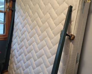 2 - SEALY Posturepedic - TWIN MATTRESSES & BOXSPRINGS - EXCELLENT CONDITION!